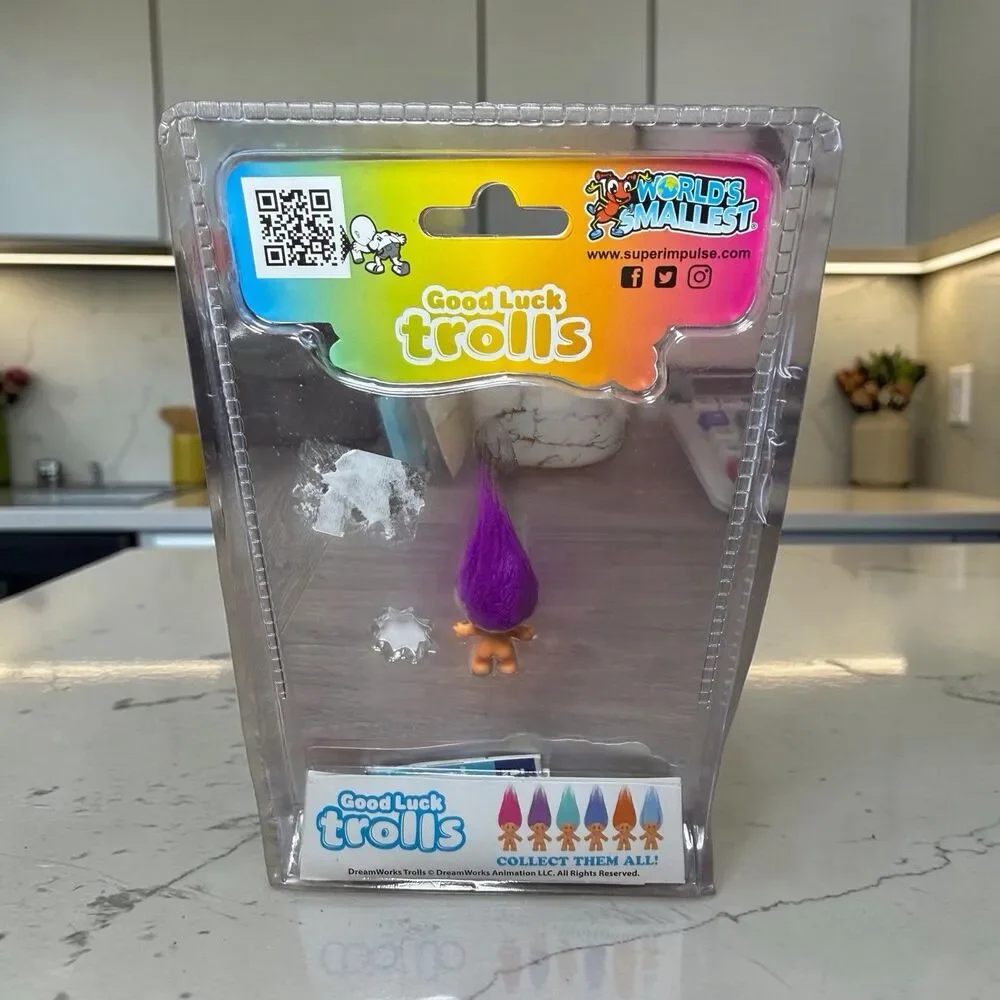 World's Smallest Good Luck Trolls.‎ Mini 1 inch Tall Toy Action Figure